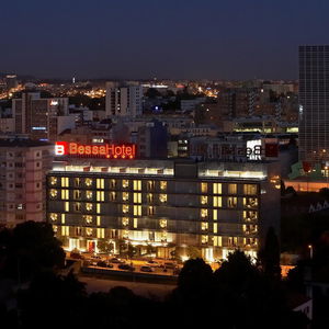 Sejur Bessa Hotel vacanta Bordeaux