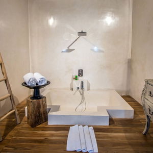 Hotel Villa Sylvia cazare Kerobokan