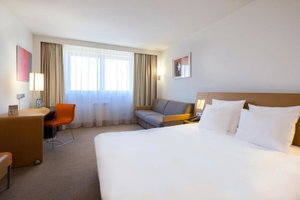 Hotel A&O Milano Ca Granda cazare Milan