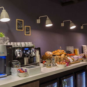 Hotel B-Aparthotel Kennedy cazare Haga