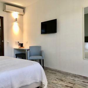 Hotel Le Néliö cazare Aix-en-Provence