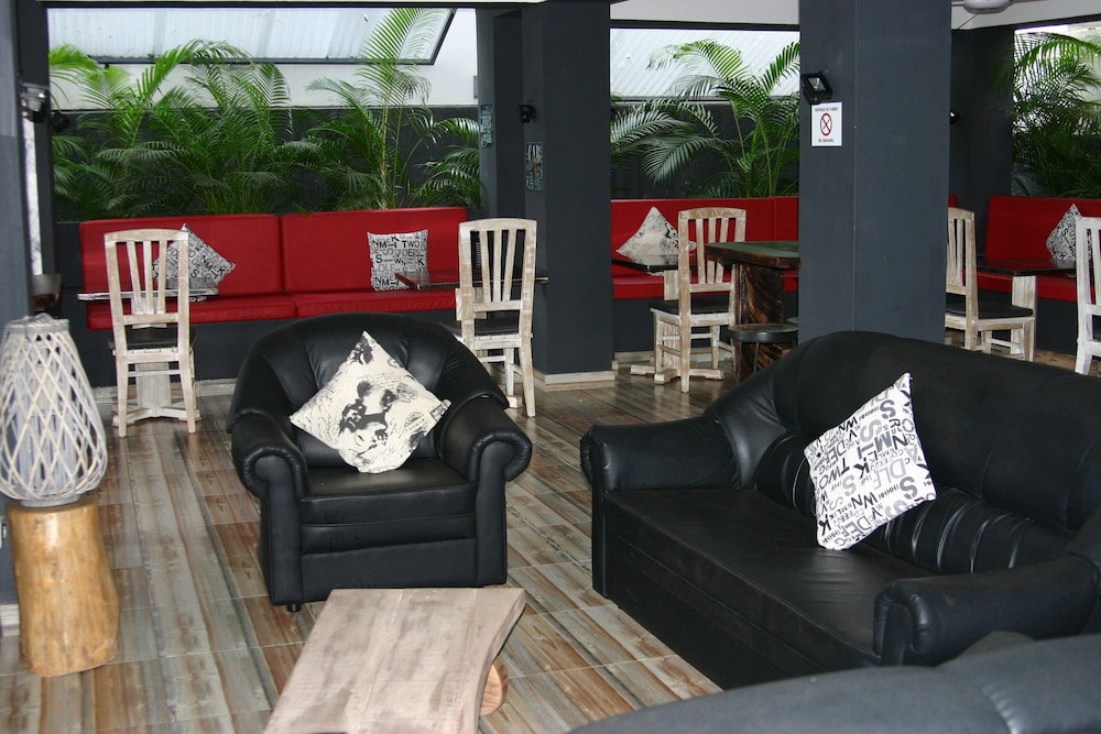 Le Pole Residence