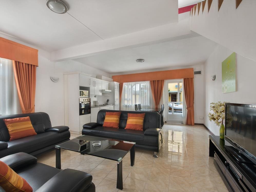 Wanna Studio & Apartments/Duplex