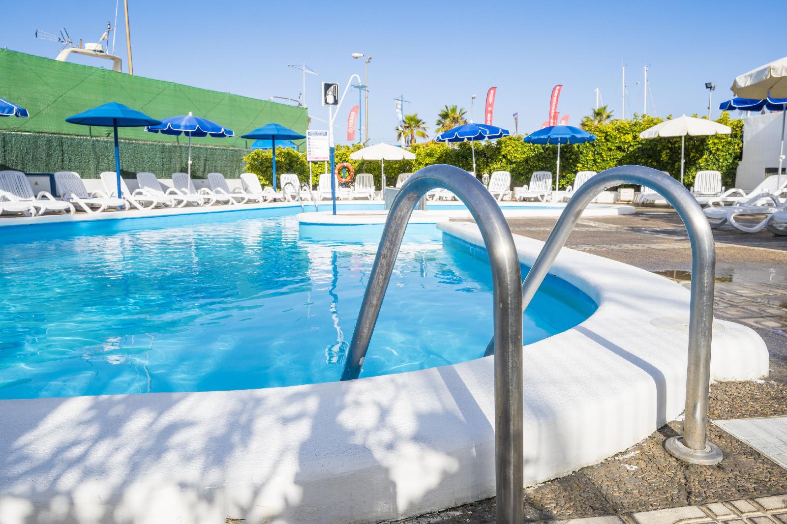 Hotel Apartamentos Puerto Colon Club