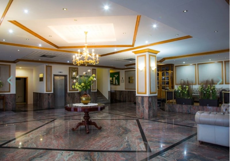 Canifor Hotel
