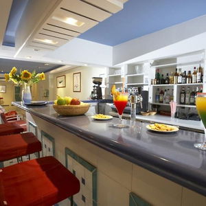 Hotel Sowell Saint Tropez cazare Grimaud