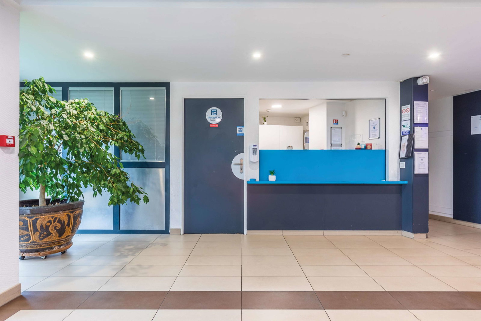 Hotel Zenitude Magny-Les-Hameaux