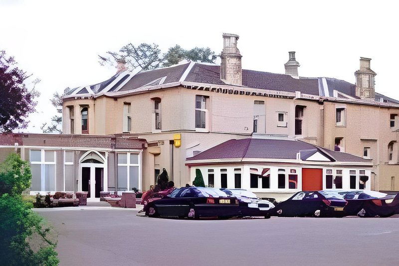Hotel The Grange Manor
