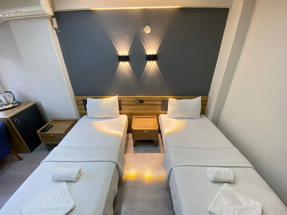 Hotel Deta Port Hotel
