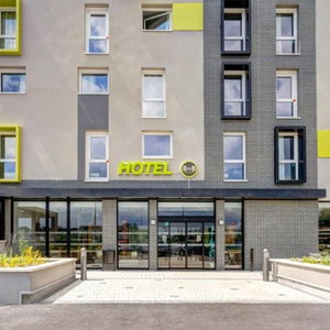 Sejur B&B Hotel Le Port-Marly Saint-Germain-En-Laye vacanta Le Port-Marly