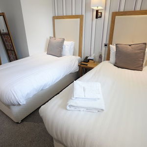 Hotel Waterside Hotel & Leisure Club cazare Didsbury