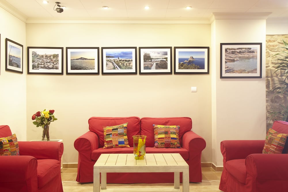 Hostal Mar Y Huerta