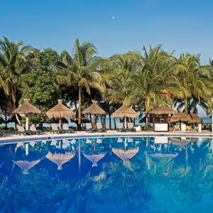 Hotel Iberostar Waves Cozumel cazare Cozumel