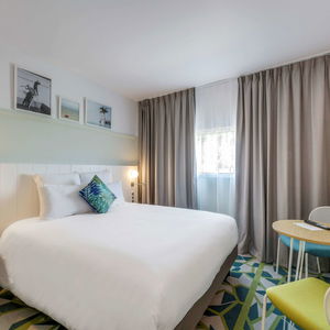 Sejur Hotel Mercure Paris Orly Tech Airport vacanta Paray-Vieille-Poste