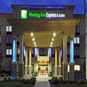 Hotel Holiday Inn Express & Suites Belleville cazare Belleville