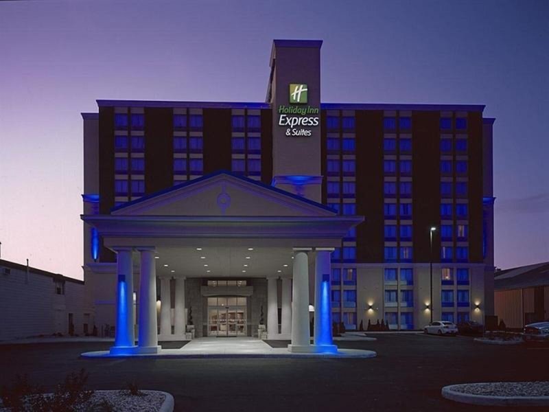 Hotel Holiday Inn Express & Suites Chatham South