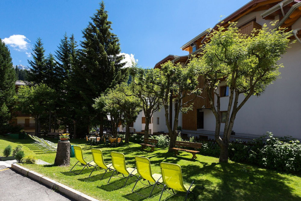 Hotel Hotel Alpina