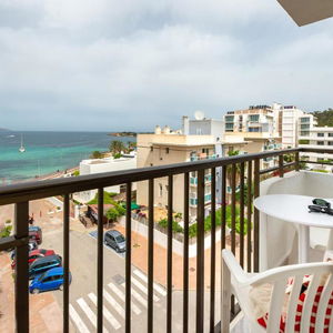Sejur Apartamentos Vibra Calima - Adults Only vacanta Ibiza Town
