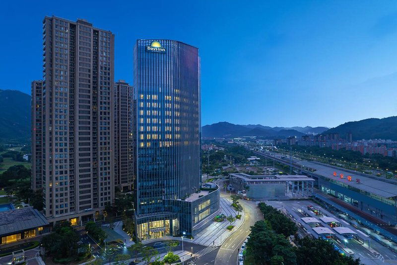 Hotel Days Inn By Wyndham Zhuhai Tangjiawan