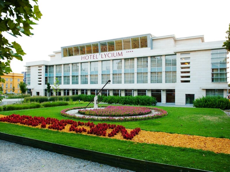 Lycium Debrecen