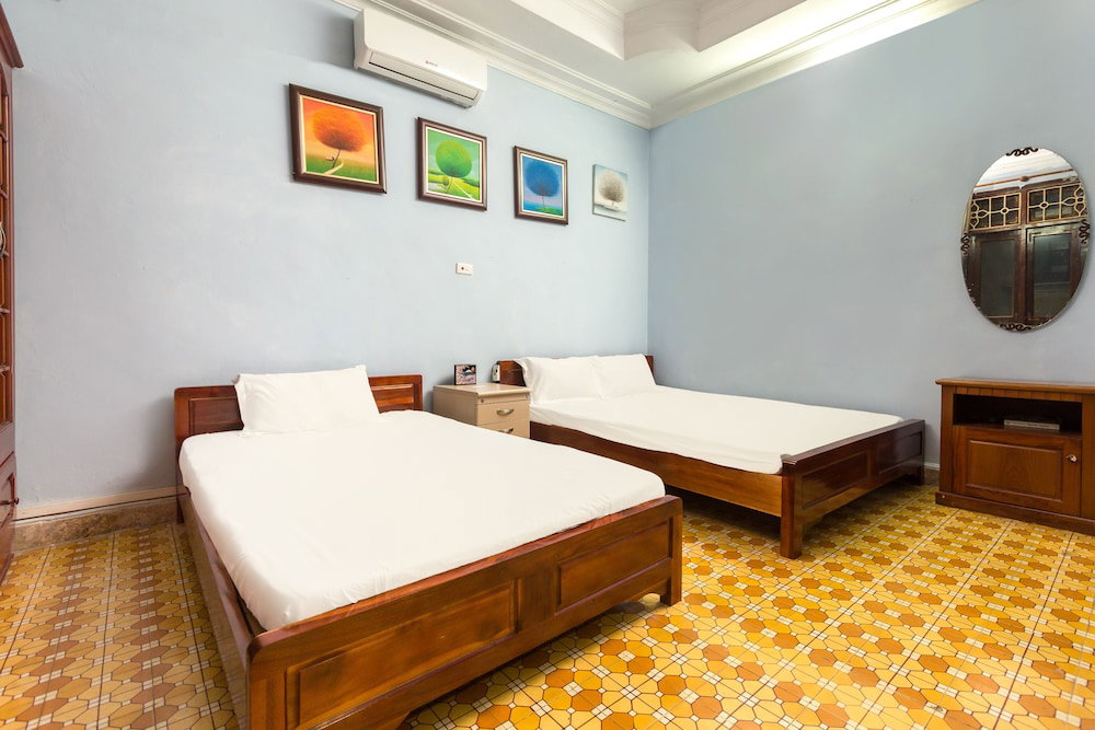 Chikoo Homestay