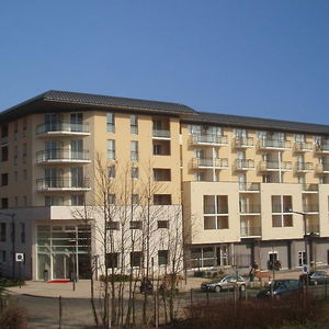 Sejur Residhome Paris-Massy vacanta Massy