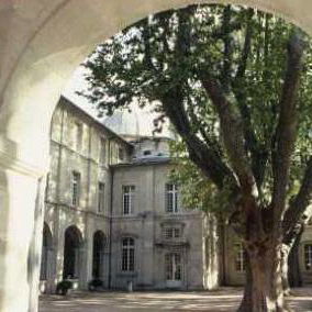 Hotel Hôtel Cloître Saint-Louis cazare Avignon