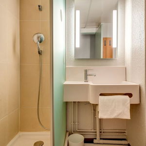 Hotel B&B Hotel Orly Rungis Aéroport 2 Étoiles cazare Rungis