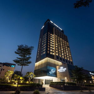 Hotel Crowne Plaza Vinh Yen City Centre cazare Vinh Yen