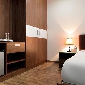 Hotel La Batisse Hotel cazare Hanoi