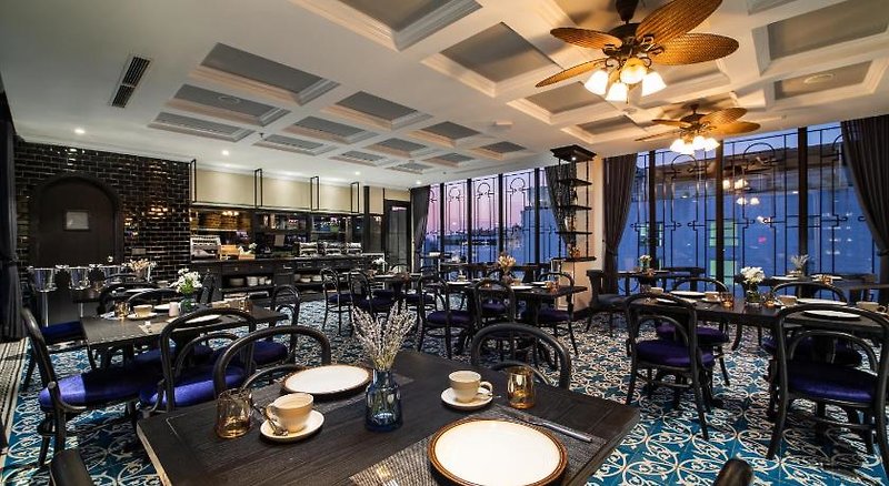 Solaria Hotel