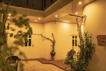 Hotel Nala Island Village