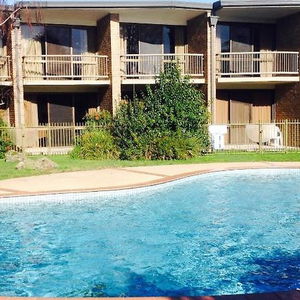 Hotel Sandown Regency cazare Noble Park