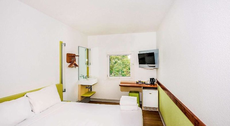 Hotel Ibis Budget St Peters