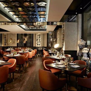 Hotel Qt Sydney cazare Sydney