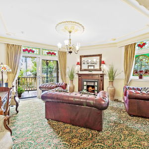 Hotel The Charrington Of Chatswood cazare Chatswood