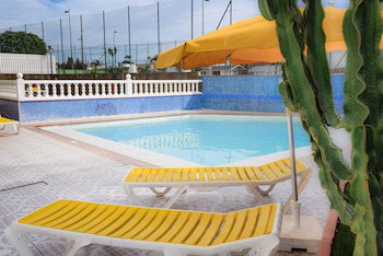 Hotel Apartamentos Las Arenas
