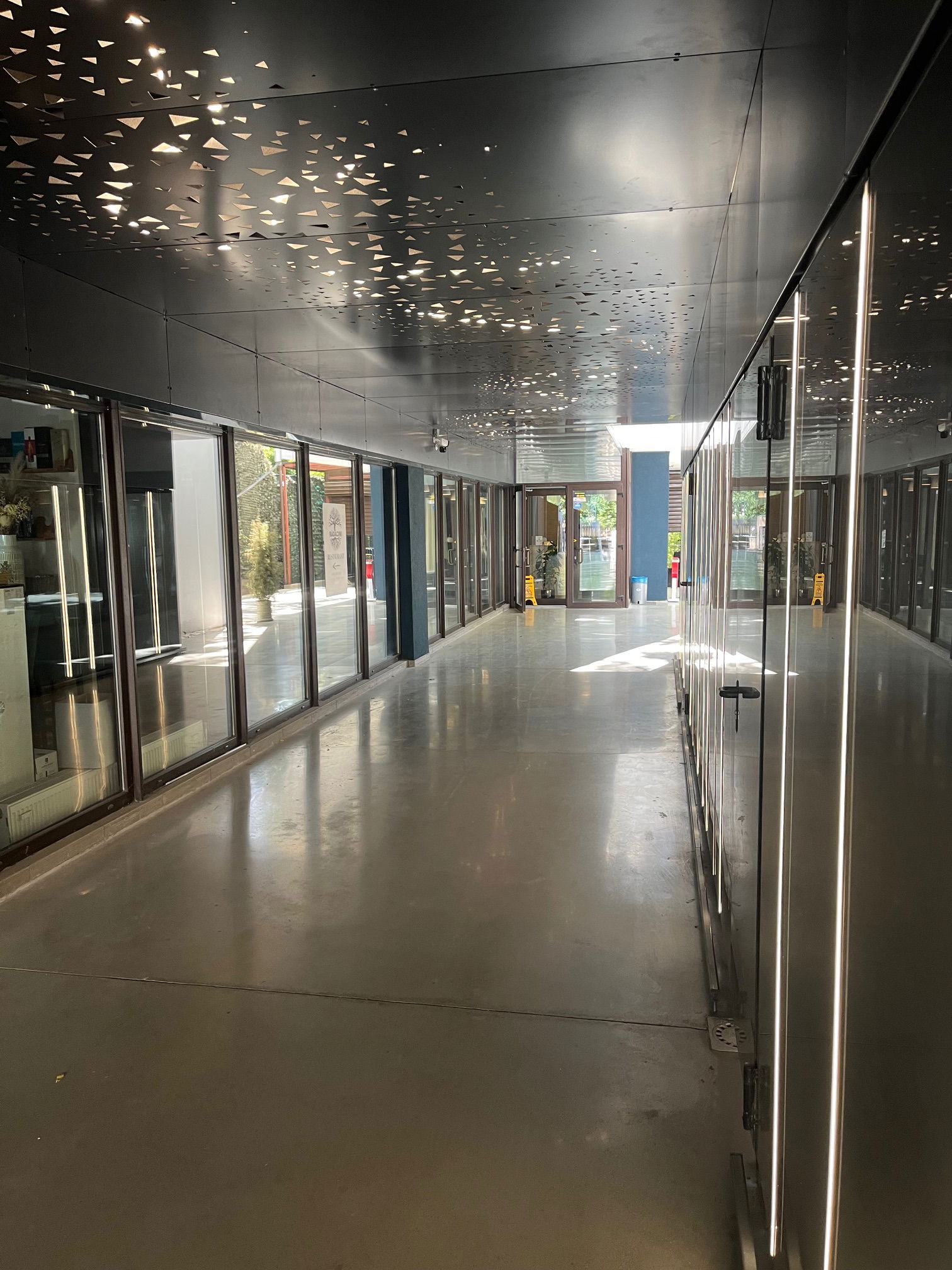 Hotel Uni88 Apartments