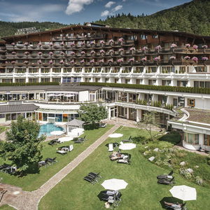 Hotel Krumers Alpin – Your Mountain Oasis cazare Seefeld in Tirol