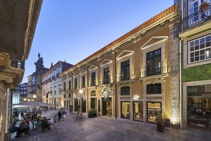 Hotel Portobay Flores