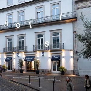 Sejur Chic&Basic Gravity vacanta Porto