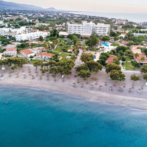 Hotel Atlantis Hotel cazare Lampi