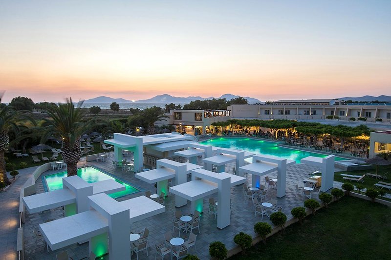 Sandy Beach Hotel