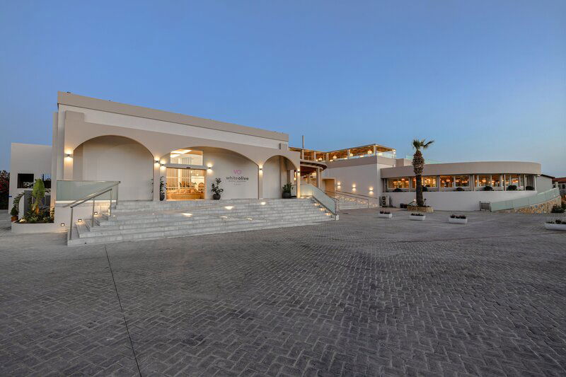 Hotel White Olive Marine Aquapark