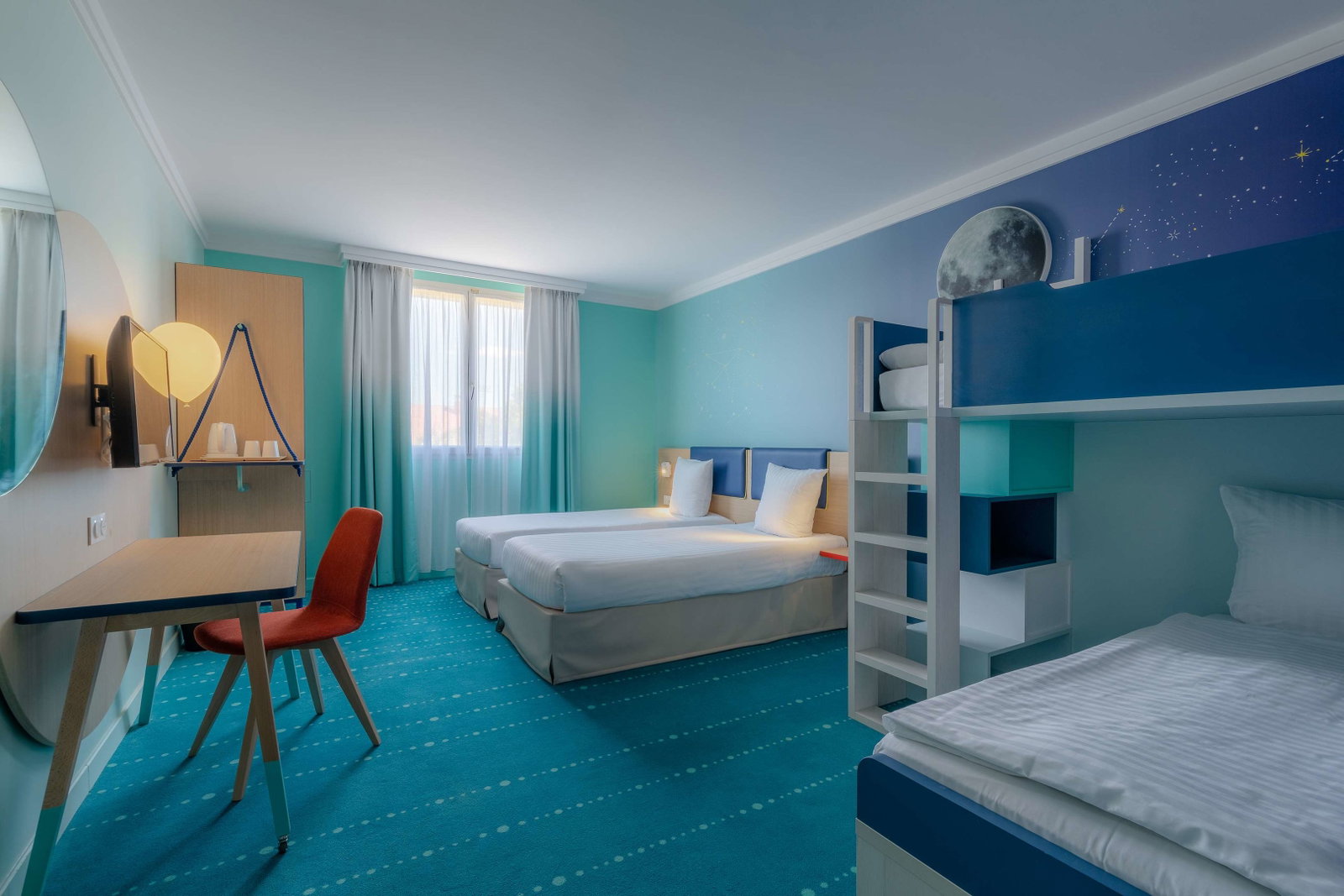 Grand Magic Hotel