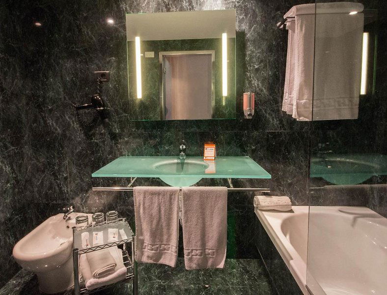 Hotel B&B Hotel Granada Estación