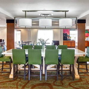 Hotel Fairfield Inn & Suites Brampton cazare Brampton