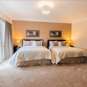 Hotel Newton Villa cazare Brampton