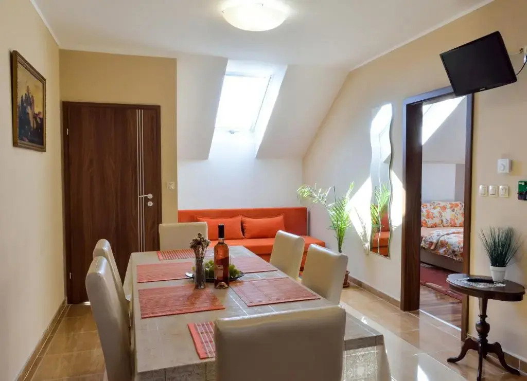 Hotel Harmonia Apartmanhaz