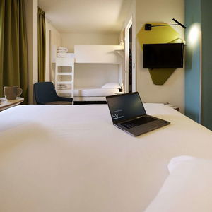 Hotel Ibis Styles Bordeaux Bègles cazare Begles